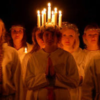 Jul i gemenskap i församlingshemmet 18.12 kl. 12 Jul i gemenskap i församlingshemmet 18.12 kl. 12